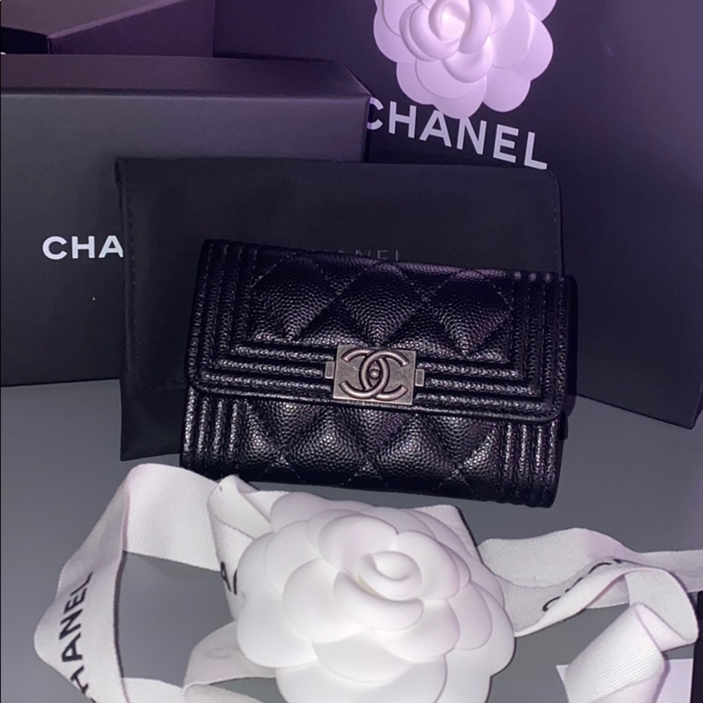 [LAST CALL] Brand New Chanel Boy Flap Card Holder